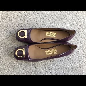 Brand new low heel Ferragamo shoes! Size 7